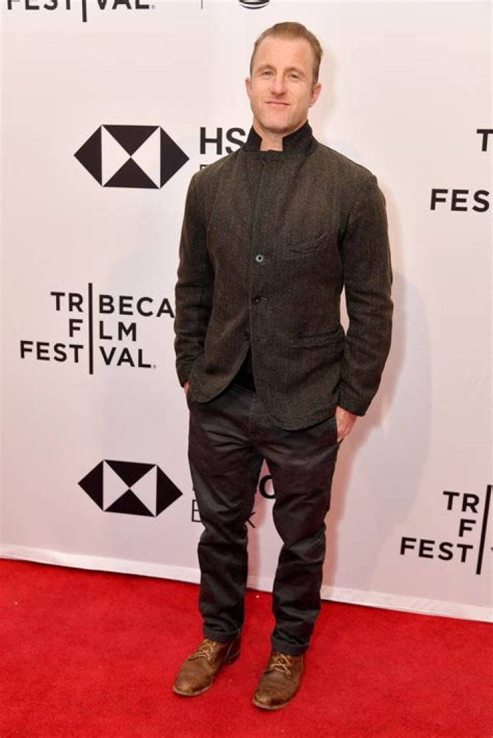 Scott Caan Age, Net worth, Career, Height, Parents, Wife