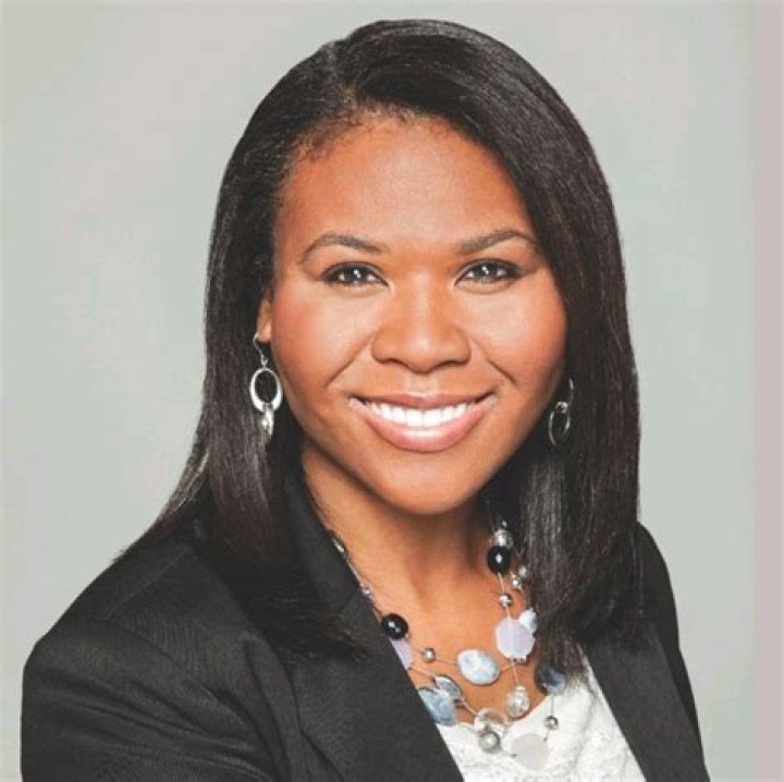 Everything About The Sister Of Shemar Moore ·