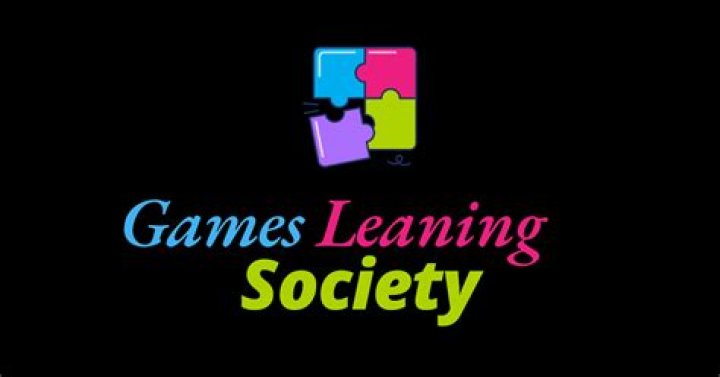 Should I cure Mia or Zoe?