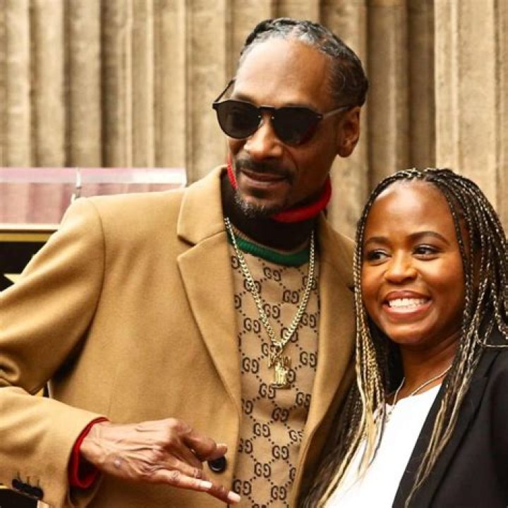 Unveiling The Hidden World Of Snoop Dogg's Wife: Unraveling Her Story