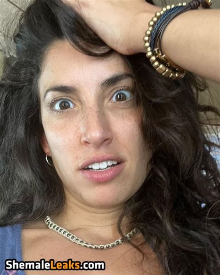 Uncover Hidden Truths And Exclusive Insights: Exploring "tania Raymonde Naked"