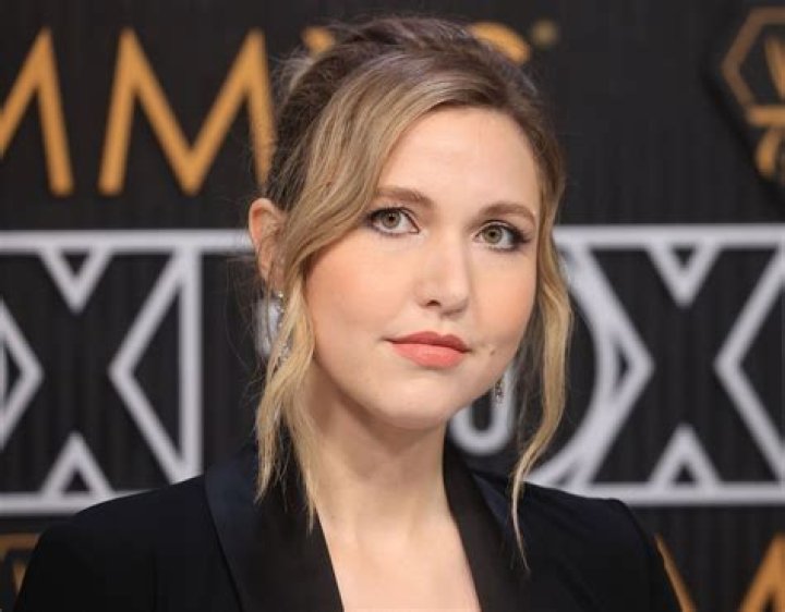 Discover The Intriguing Journey Of Taylor Tomlinson: Age, Comedy, And Inspiration