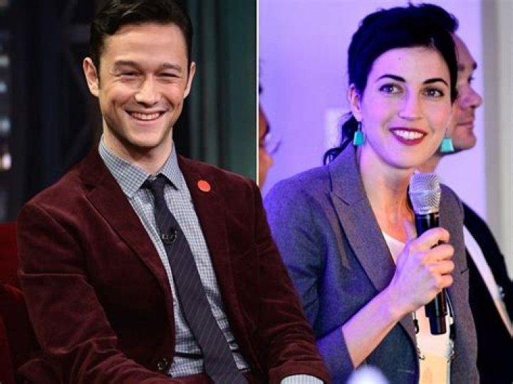 The entrepreneur Tasha McCauley is the wife of Joseph Gordon Levitt. ·