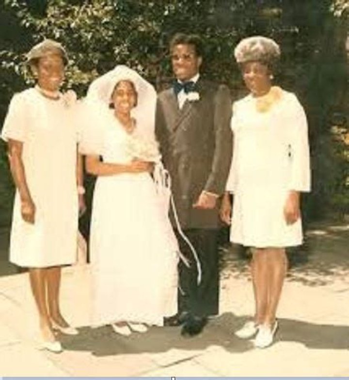 The Life as Clarence Thomas's First Wife! ·