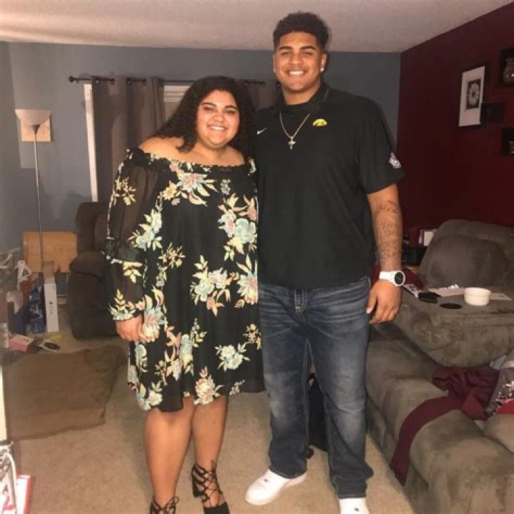 Tristan Wirfs family, wife, children, parents, siblings ·