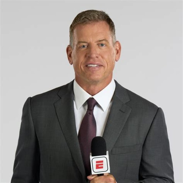 Troy Aikman Net Worth, Career and Family ·