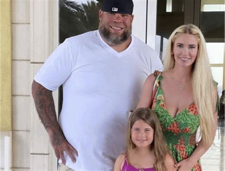 Tyrus Wife Pictures And Facts About Ingrid Rinck ·