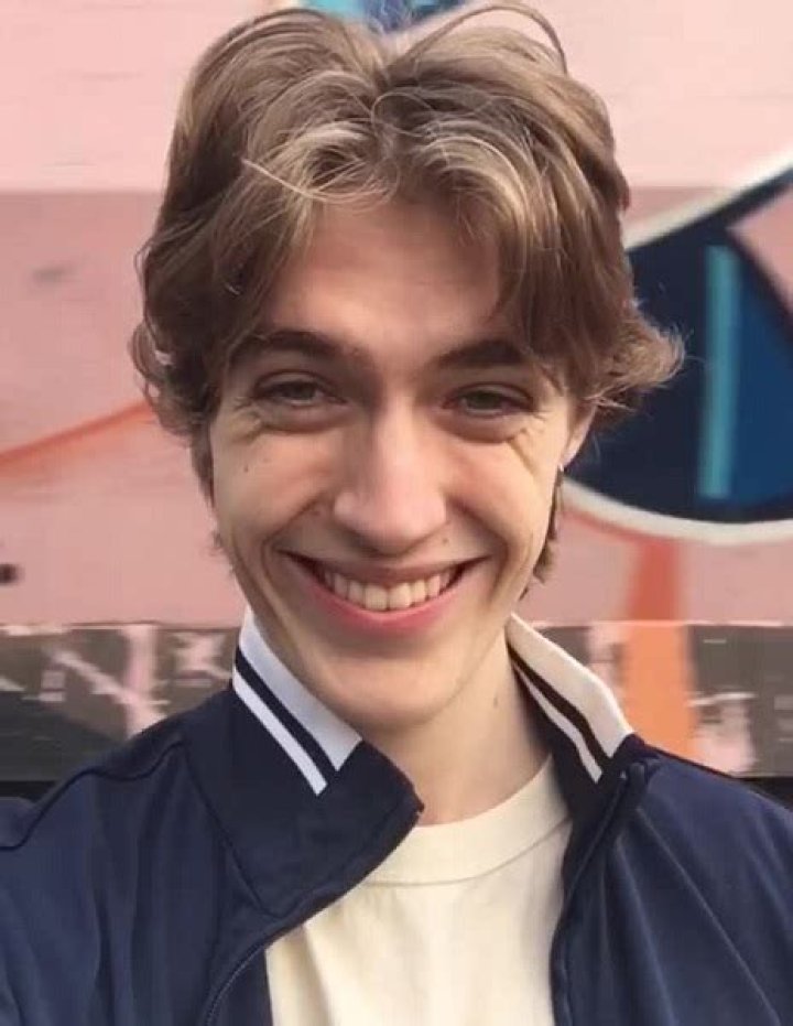 What Is Dick Mabutt Train Meme? Meet Francis Bourgeois The Train Guy on Tiktok