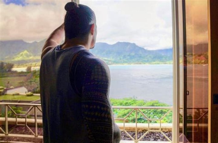 Where does Roman Reigns live? Inside Roman Reigns' house