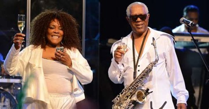 Who Is Dennis Thomas wife Phynjuar Thomas? Details To Know About