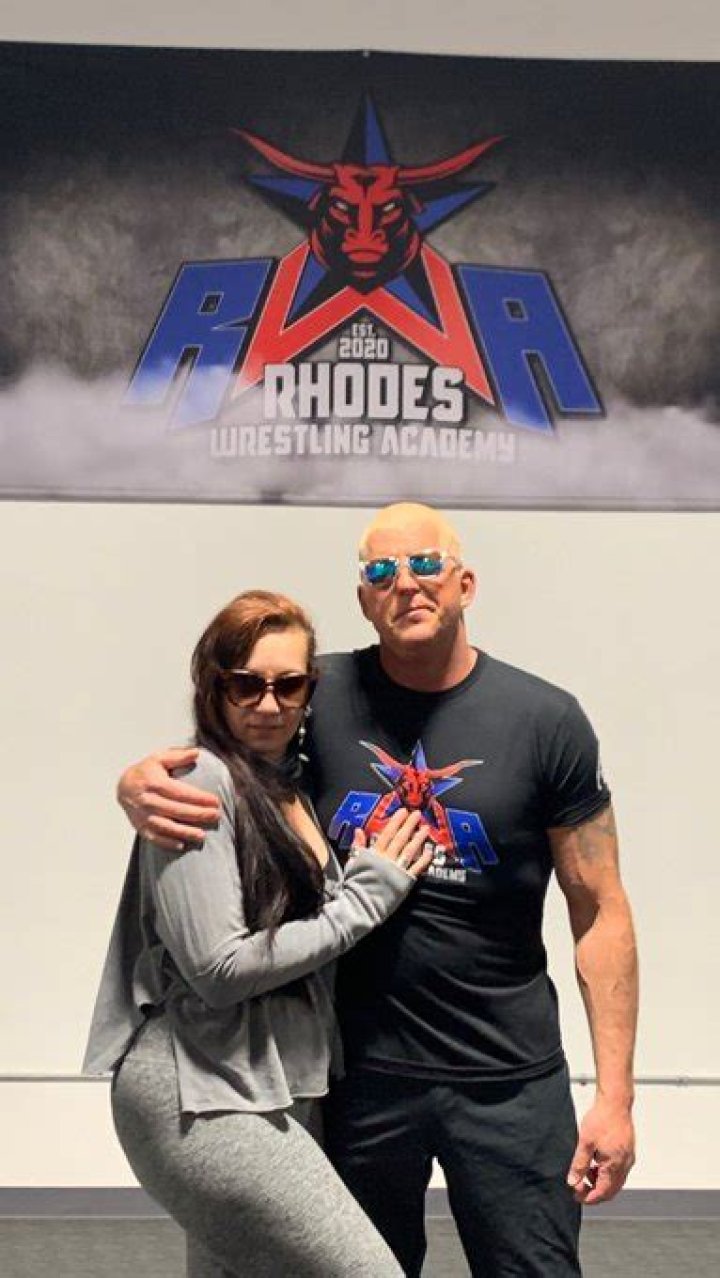 Who is Milena Martelloni, Dustin Rhodes' ex-wife? ·