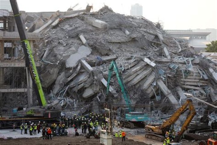 Exploring The Reasons Behind T.D. Jakes' Resignation